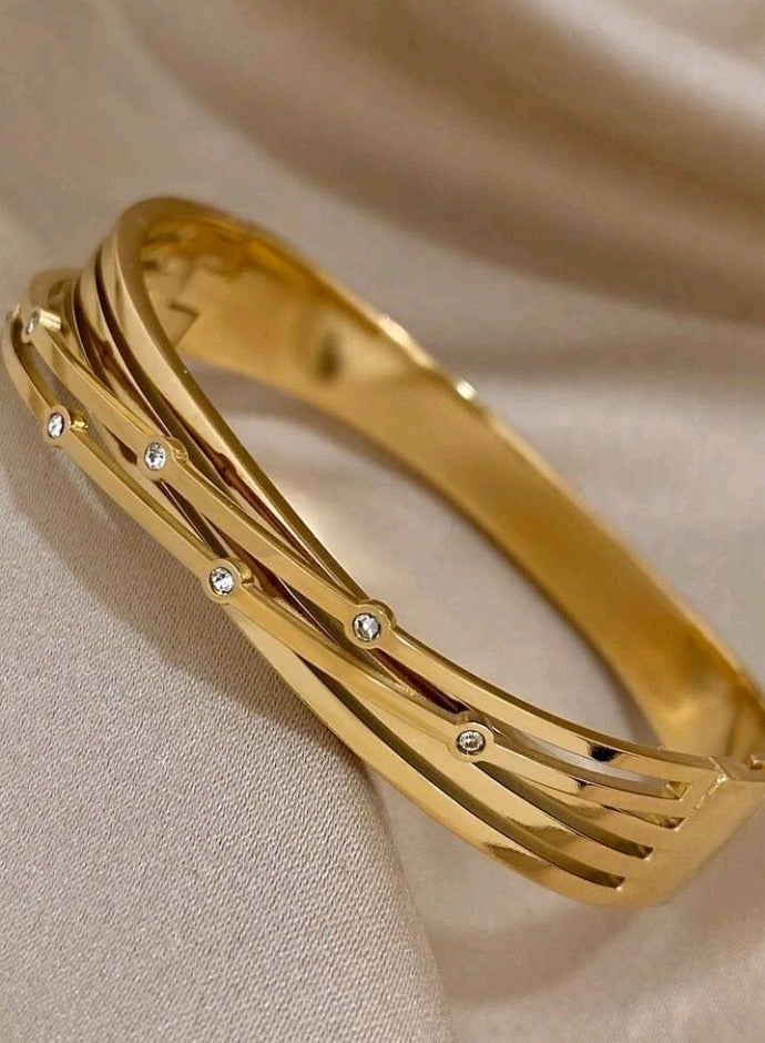 High Quality Stainless Steel Trendy Bracelet For Women - Image 3